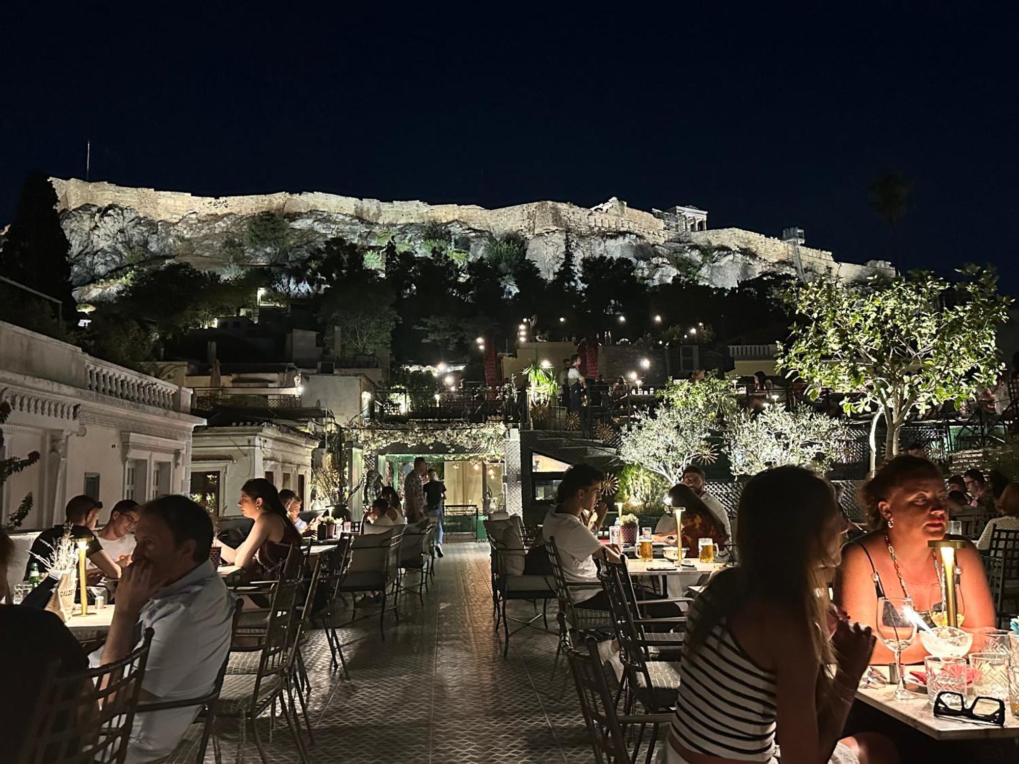 Acropoli Vibes At Kosmos Getaway Apartment *